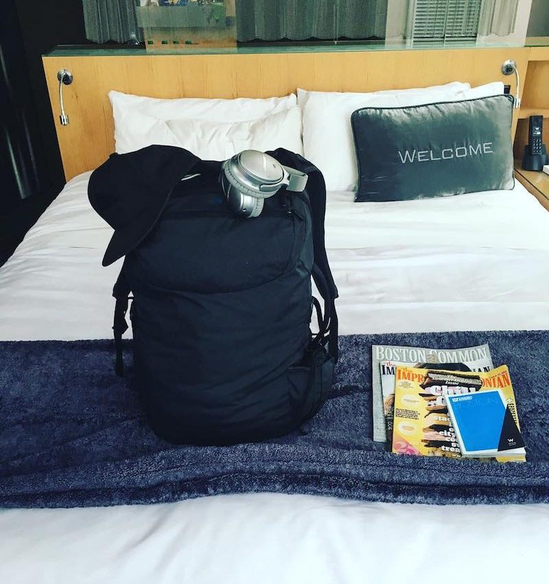 How to sleep on a plane – Kristen L Kish in Boston with her Minaal Carry-on and QC35 Headphones