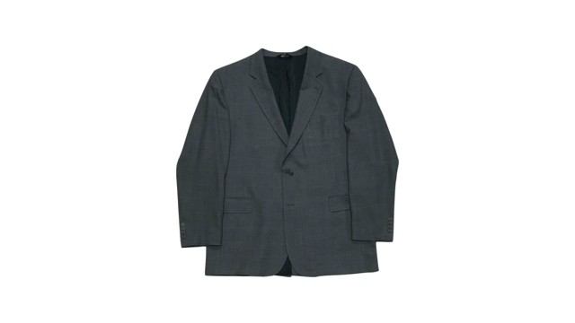How to pack a suit in your Minaal Shirt Protector